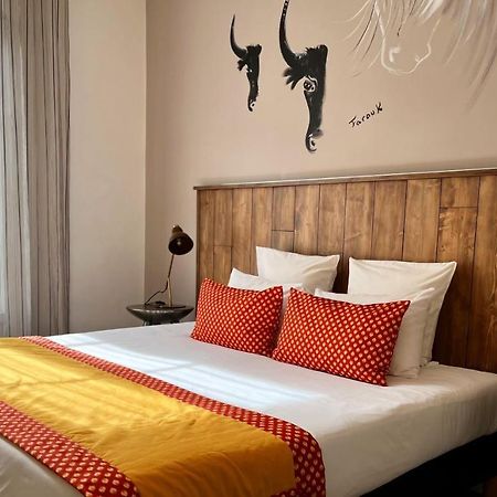Hotel Saint Louis Aigues-Mortes Exterior photo