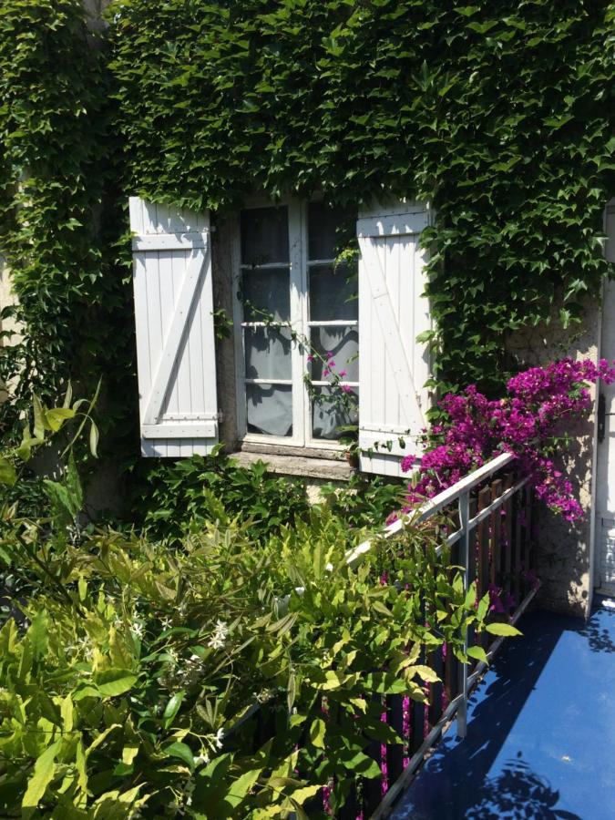 Hotel Saint Louis Aigues-Mortes Exterior photo